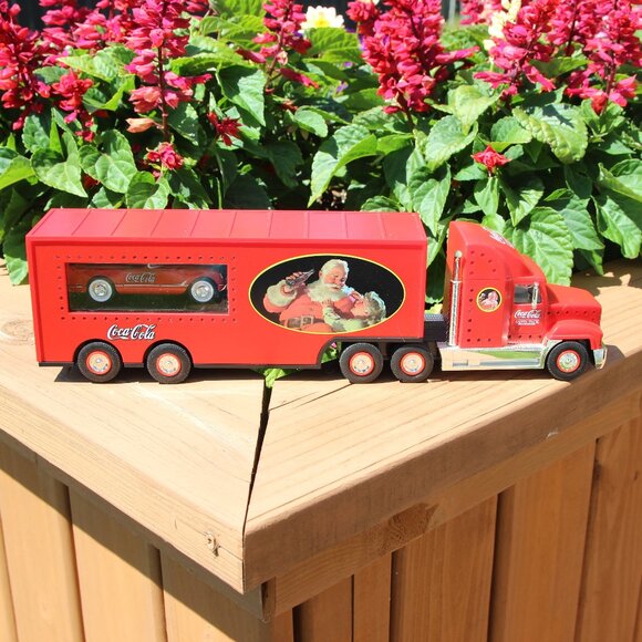 Coca-Cola Carrier Semi Truck W/1953 Corvette 1999 Holiday Limited Edition *READ* - Picture 1 of 17